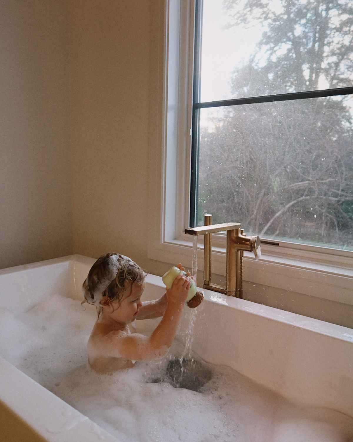 Nourishing Bubble Bath - Fragrance-Free & Naturally-Derived for Kids